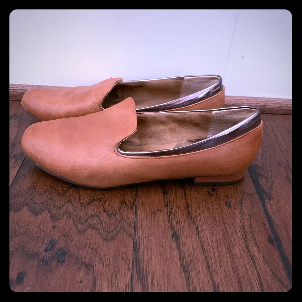Tan Seychelles Leather Smoking Slipper, size 7
